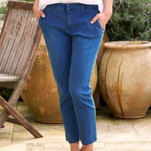 FRANK & EILEEN WICKLOW ITALIAN CHINO BLUE WASH STRAIGHT CROP SIZE 6